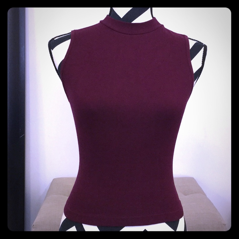 Maroon Sleeveless Stretchy Sexy Crop Top